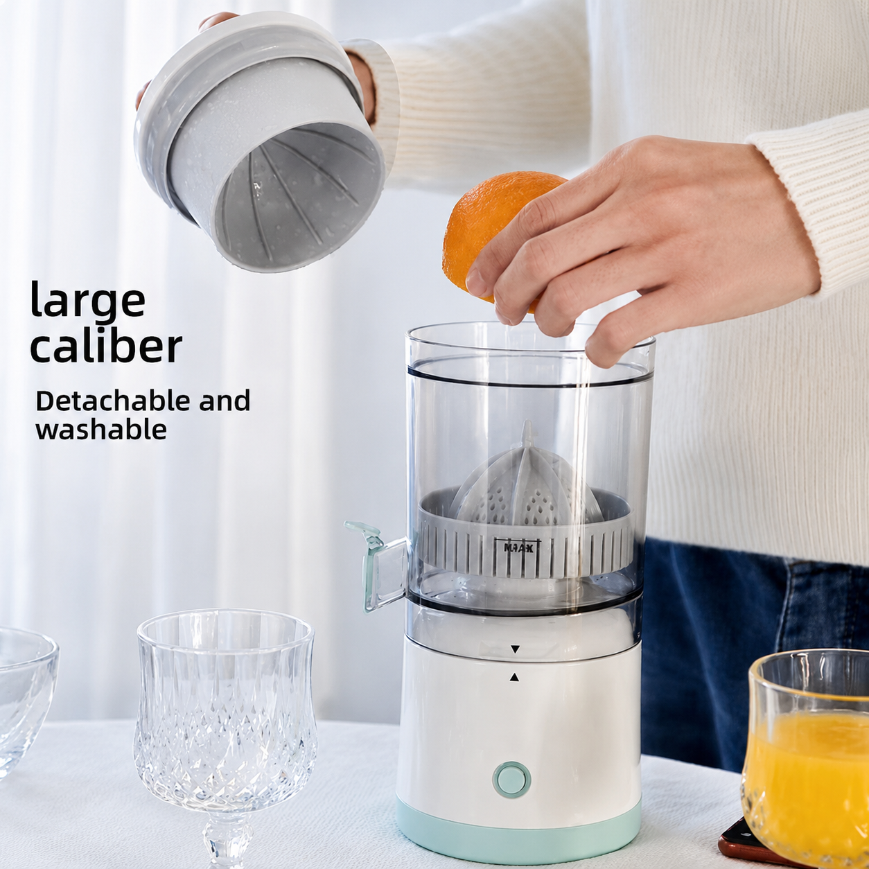 Exprimidor Eléctrico Inalámbrico – Jugo Fresco en Segundos.